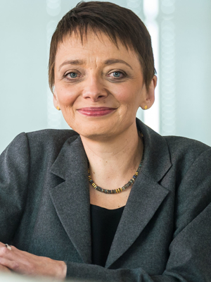 Dr. Jeanette Erdmann
